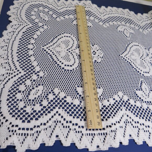 Heritage Lace Heart Design Cream Table Runner Dresser Scarf 32" long - Picture 2 of 10